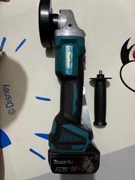 Makita牧田18v代用款無刷磨機淨機200。非原裝牧田，跟二手原裝 5.0電池加 350蚊