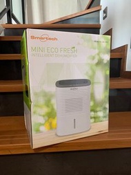 全新 Brand New Smartech Mini Eco Fresh Humidifier 小型抽濕機