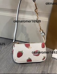 COACH蔻馳Teri腋下包