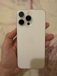 iPhone 16pro max 256GB, 有apple care，無維修過