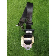 BMW E90 FRONT SEAT BELT RIGHT HAND ( DRIVER )