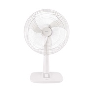 HATARI พัดลมตั้งโต๊ะ 18 นิ้ว รุ่น T18M1 สีขาว