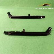 *Original* Toyota Hilux 2020 Rogue 2.8 Headlamp Lower Bracket
