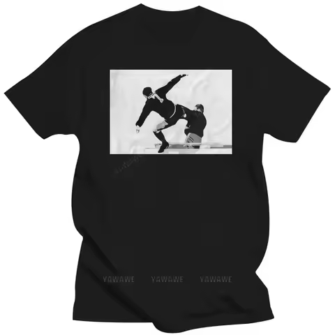 Humor t-shirt vintage style man cotton short sleeve New Eric Cantona Kick T Shirt fashion print tshi