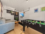 Spotlight ONE für bis zu 14, Gamingzimmer, 2 Bäder (Spotlight ONE fur bis zu 14, Gamingzimmer, 2 Bad