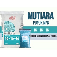 NPK MUTIARA 16-16-16 FERTILIZER (500 GRAMS) ACCELERATES GROWTH OF FLOWERS, FRUIT, VEGETABLES REPACKI
