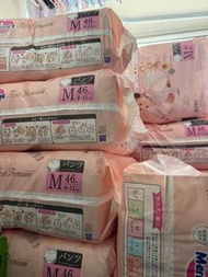 Merries First Premium NB S M 花王尿片&學習褲