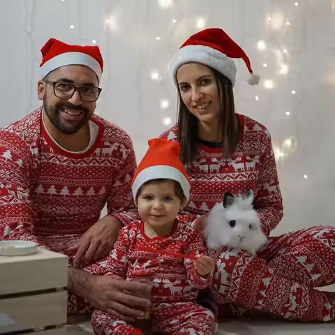 Mommy and Me Clothes 2025 New Christmas Pajamas Set for Family Soft Cute Sleepwear Adults Kids 2 Pie