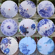payung kertas 纸伞 Tarian hiasan siling porselin biru dan putih Hanfu cheongsam catwalk payung sutera 