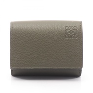【二手】 LOEWE三折錢包 C660TR2X044160 卡其綠皮革三折錢包 女士新款