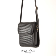 KVA NAS Minimalist Straw Crossbody Bag กระเป๋าสาน สะพายข้าง สไตล์มินิมอล สายสะพายแบบปรับได้ ใส่ iPhone13 Pro Max ได้ ใช้ได้ทั้งชายและหญิง