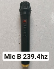 Micro loa kéo Jbz 106108107109 (giá trên là 1 sản phẩm).Lưu Ý Mic JBZ tương thích với loa đời mới từ