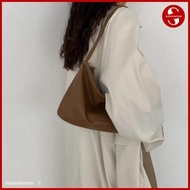 BUCKS AND LEATHER, MOMO CLASSIC SHOULDER BAG SMALL, POBL12 (KPBL12)