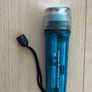 Fronta 潛水電筒
