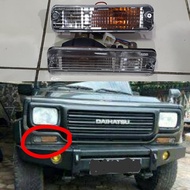 Lampu sen bumper depan daihatsu FEROZA kristal