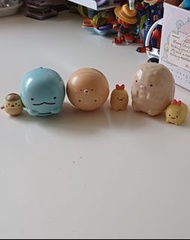 角落生物扭蛋