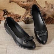 รองเท้าหนังผู้หญิง รองเท้าส้นกลางโบว์สีดำ รองเท้าเเฟชั่นผู้หญิงเเบบคัชชูส้นสูง35-40