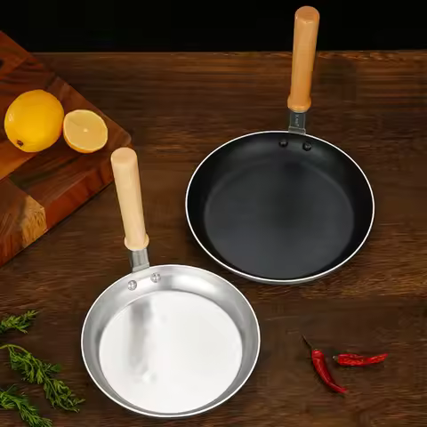 Vertical Wooden Handle Omelet Pan Aluminum Japanese Style Frying Egg Pan Professional Fast Heat Cond