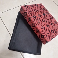 / box,/ gift box, place to store small items