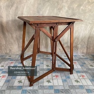 [งานไม้สักแท้ ]โต๊ะไม้สัก โต๊ะญี่ปุ่น โต๊ะพกพา โต๊ะปิคนิค พับเก็บได้ ขนาดสินค้า : กว้าง 50 x ยาว 60 x สูง 63 ซม.   📍ขนาดอาจมีเพิ่มลดเล็กน้อย ไม่เกิน1 ซม.📍 ราคา : 1,990฿  ผลิตจากไม้สักแท้ ทำสีโอ๊ค ขัดเสี้ยนเรียบร้อย พกพาไปได้ทุกที่ สะดวกสบายต่อการใช้งาน