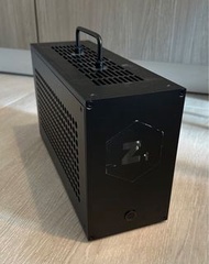 Thunderbolt 3 外接顯卡盒