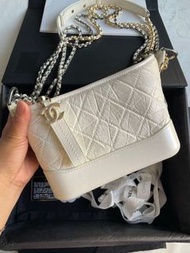 Chanel Gabrielle 流浪包白色小號