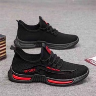 kasut bola running shoes Kasut lelaki gaya baru musim panas, kasut sukan, kasut lari lelaki luar kas