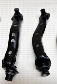 ปีกนกบนNissan Tiida sylphy pulsar Livina C11 C12 B17 L11 Nissan Tiida Latio sylphy G11 B17 Grand liv