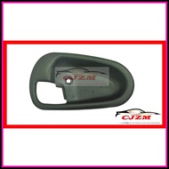 MITSUBISHI LANCER ITLOG INNER HANDLE AND CASE