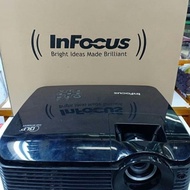 Proyektor/Projector InFocus 105 XGA 3000 Lumen