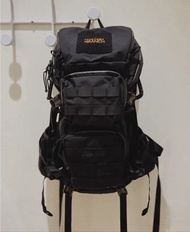 Mystery Ranch 神祕農場 Blitz 閃擊 30L 黑色雙肩背包（Outlet 原廠正品｜免運費｜預購7個工作日發貨）