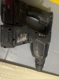 Makita牧田18v無刷三功能DHR242油壓鑽跟原裝5.0電池