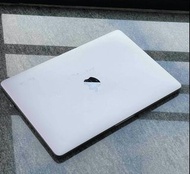 Apple MacBook Pro 13" 2017 1TB SSD 16GB RAM Retina display