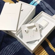 iPhone 8 手機盒配件 傳輸線 充電器 耳機 轉接線 原廠 Apple