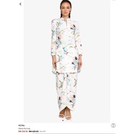 PETRA ALANA KURUNG in M size