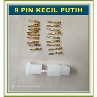 9 PIN CABLE SOCKET SMALL WHITESkun 9 PIN CABLE SOCKET/ SMALLSkun CONNECTOR/