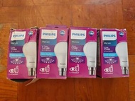 Philips 環保燈膽 4個