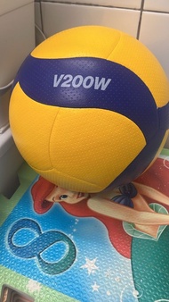 Mikasa V200W 排球