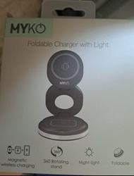 100%New MYKO foldable charger with light MYKO - 磁吸摺疊旋轉360無線充電器帶小夜燈-深灰