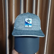 MEN'S TRUCKER HAT B221
