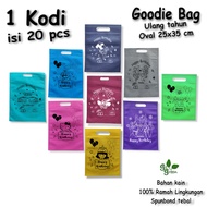 1 Kodian isi 20 pcs Tas Kain Spunbond Goodie Bag Oval Polos Ukuran 20x26 25x35 &amp; 30x40 Untuk  Shopping  / Kantong Belanja  Tote bag Tile Hampers Souvenir Snack Ultah / Ulang Tahun / Paper Bag Pernikahan / Wedding / Mukena  Sejadah Pengajian / Ramadhan