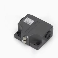 Limit Travel Switch Sensor BNS 819-B02-D12-61-12-3B BNS 819-B03-D12-61-12-3B Limit Switch Sensor