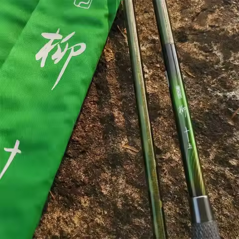 LIU Insertable Fishing Rod Cross Toughness Technology Suitable for Freshwater Crucian Carp, Carp, Ja