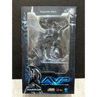 Hiya Toys 1/18 Scale AVP Warrior Alien Figure