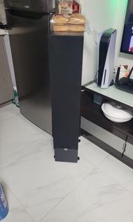 Onkyo AV receiver tx-NR3009  (senter speaker) one pier Dali iKON 6/MK2 made Denmark