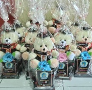 Piala Boneka Wisuda Free Plastik Parcel logo dan Nama / Hampers Wisuda / Hadiah Wisuda / Kado Wisuda / thropi piala boneka