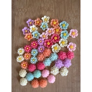 RM4.50/50 pieces : TF-821 - Resin - Bunga - Flower - 1.3 cm to 1.5 cm