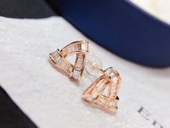 40分立體鑽石18k金耳環
0.40ct Triangle Diamond 18k Gold Earrings