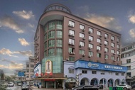 Xinhe Business Hotel