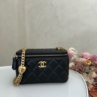 Chanel 化妝愛心金球長盒子-黑金